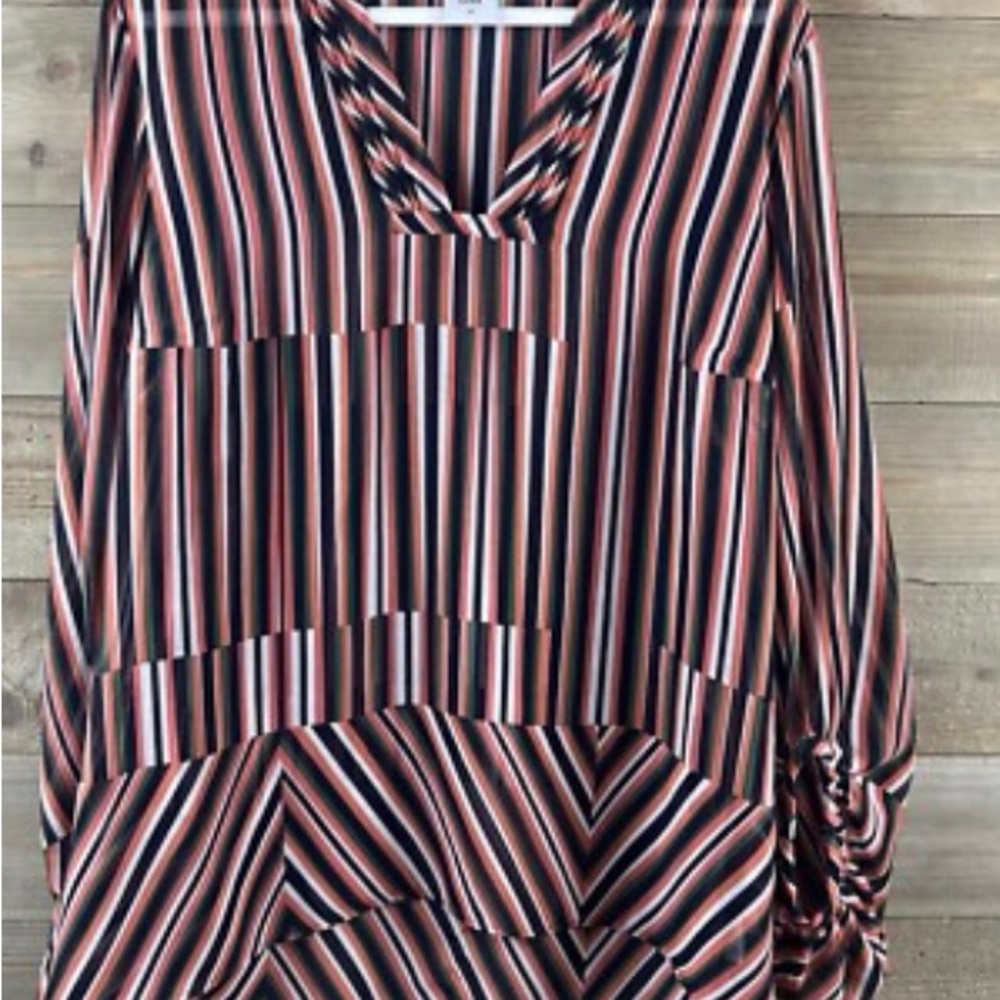 Cabi XS Ultimate Blouse